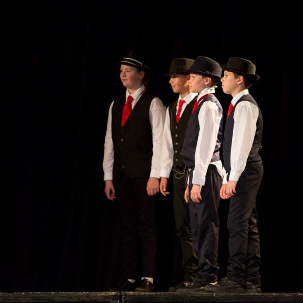 bugsy malone - form 2-16